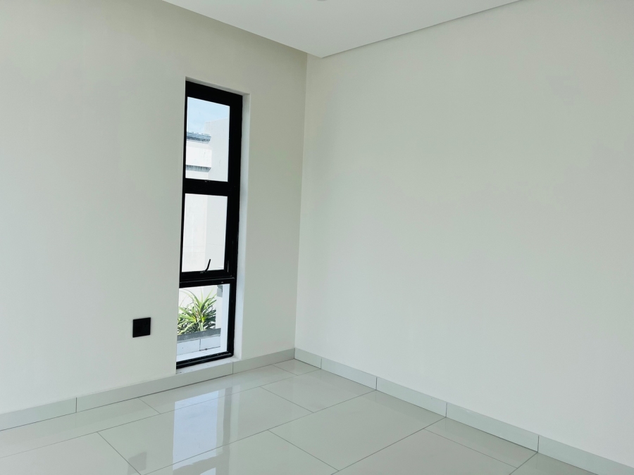  Bedroom Property for Sale in Sandown Western Cape